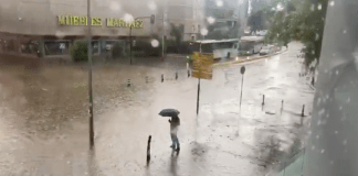 Inundación en Córdoba capital./Foto: @desdelacalleCor Al-Zahara