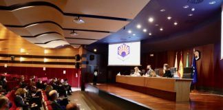 Sesión ordinaria de Consejo de Gobierno celebrada hoy en el Salón de Actos del Rectorado./Foto: UVO